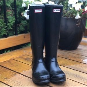 Women’s Black Hunter Rain Boots Size 9 US